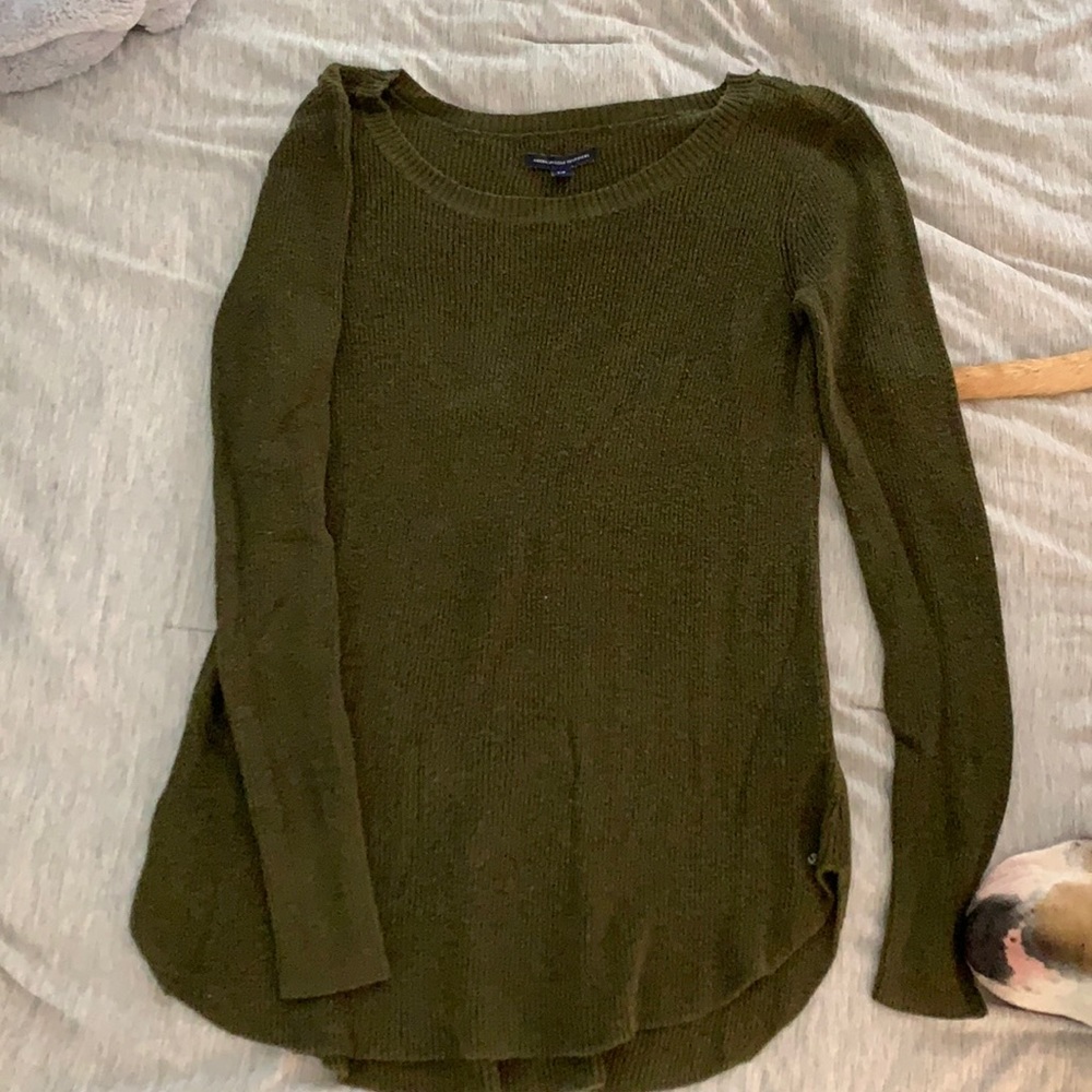American eagle sweater